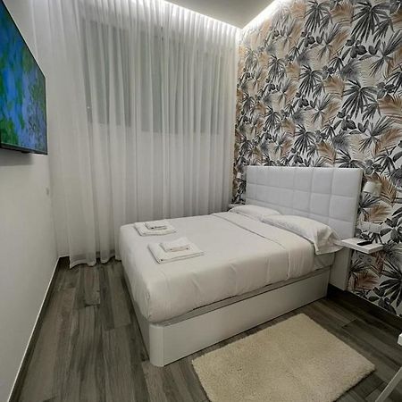 Habitacion Bruselas Style Madrid Eksteriør billede